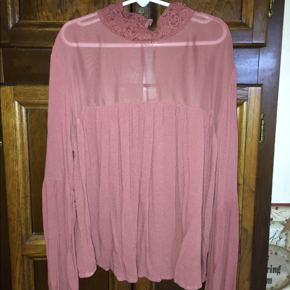Long sleeved blouse
